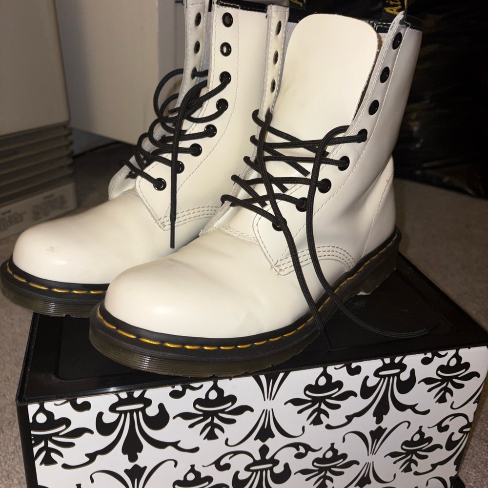 Dr. Martens White Combat Boots with Black Laces - Picture 3 of 9
